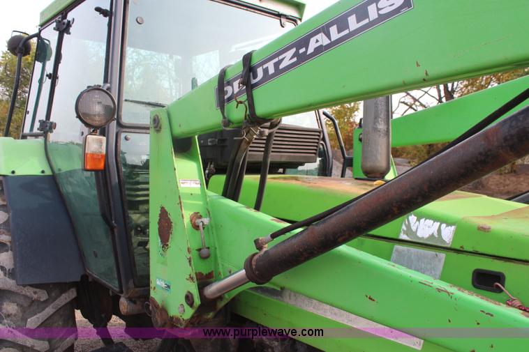 image for item I5901 Deutz Allis 6265 tractor