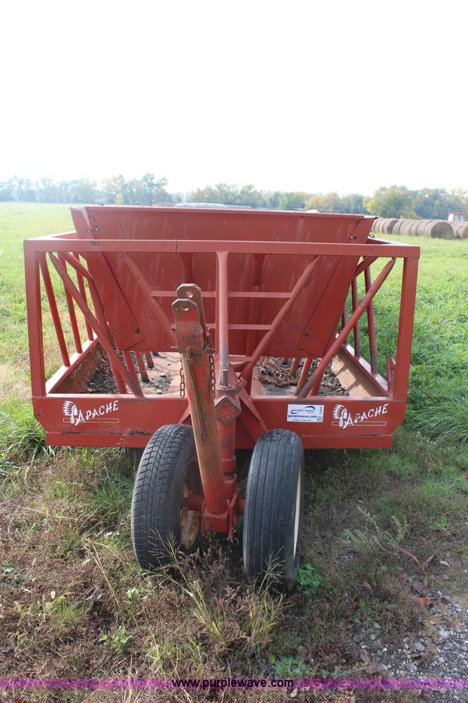 image for item I5904 Apache round bale feeder wagon