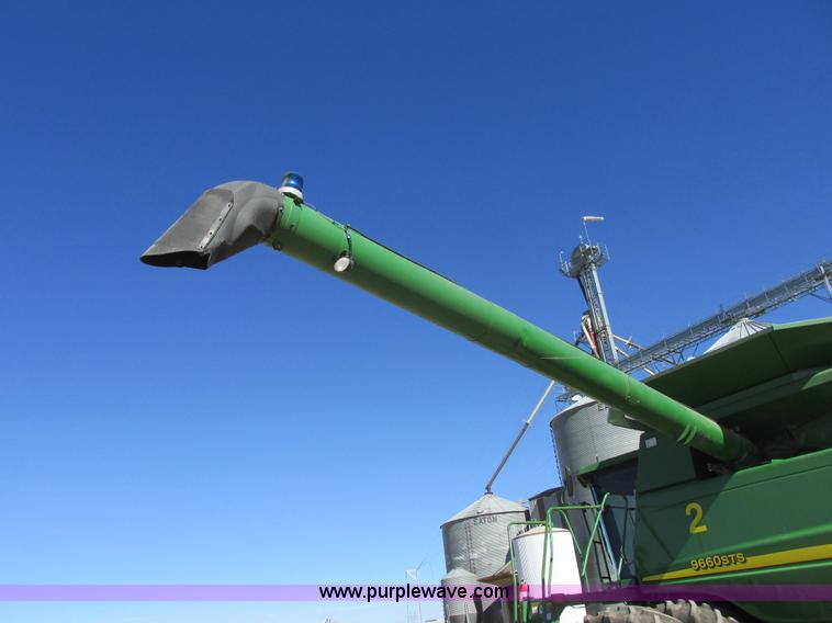 image for item I6014 2004 John Deere 9660 STS combine