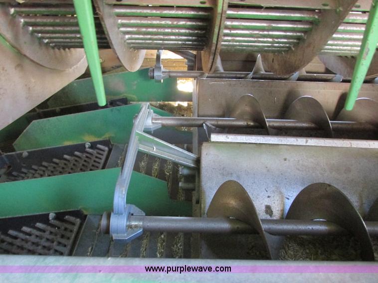 image for item I6014 2004 John Deere 9660 STS combine