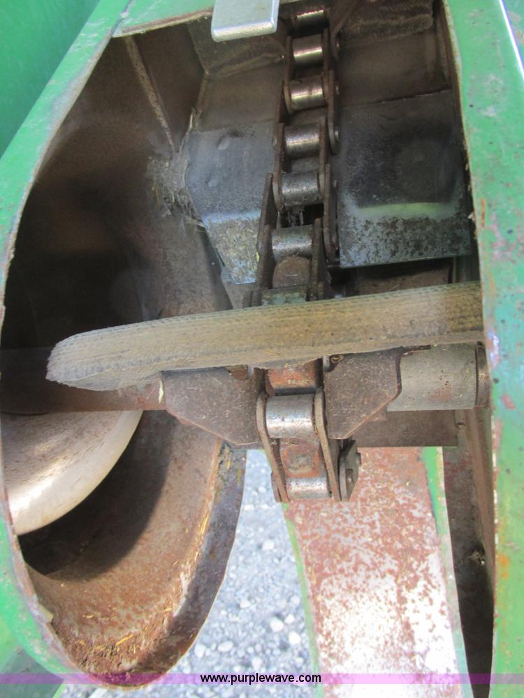 image for item I6014 2004 John Deere 9660 STS combine