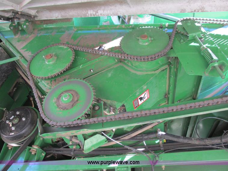 image for item I6014 2004 John Deere 9660 STS combine