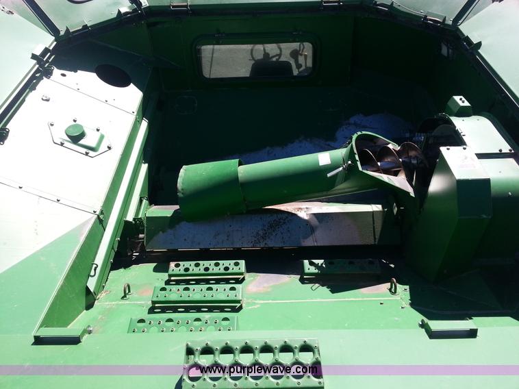 image for item I6014 2004 John Deere 9660 STS combine