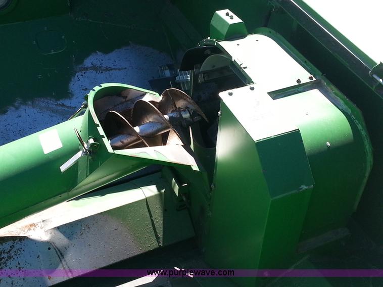 image for item I6014 2004 John Deere 9660 STS combine