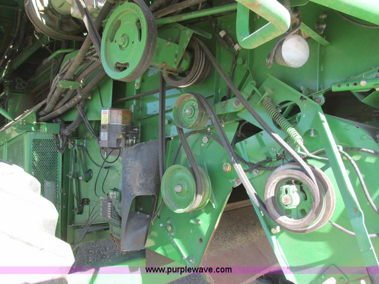 image for item I6014 2004 John Deere 9660 STS combine