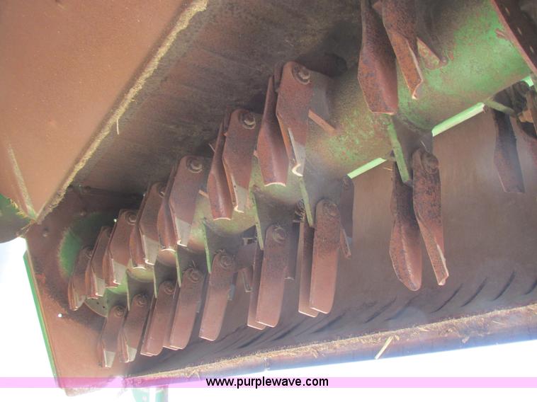 image for item I6014 2004 John Deere 9660 STS combine