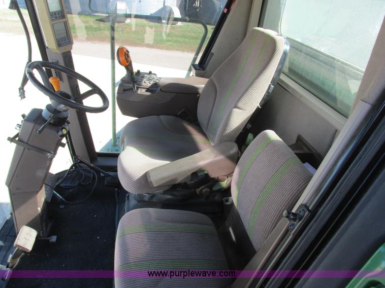 image for item I6014 2004 John Deere 9660 STS combine