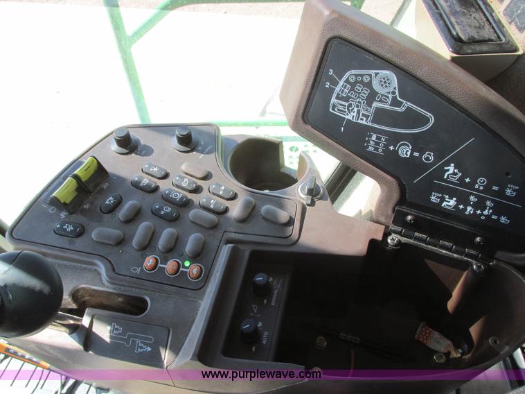 image for item I6014 2004 John Deere 9660 STS combine