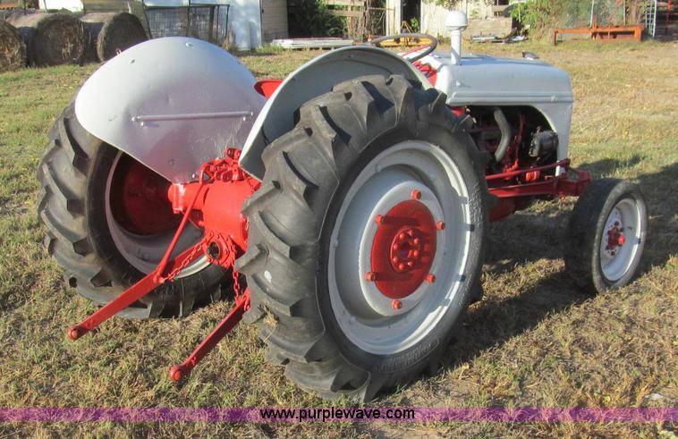 image for item I8718 Ford 9N tractor