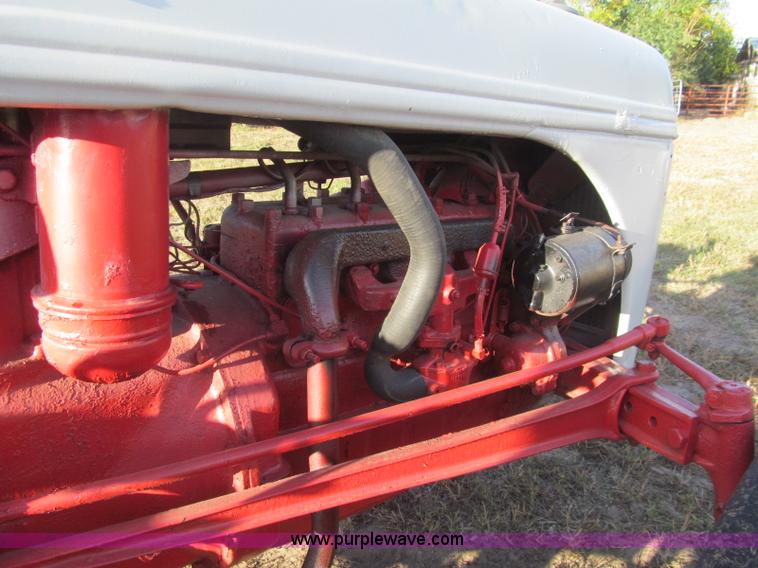 image for item I8718 Ford 9N tractor