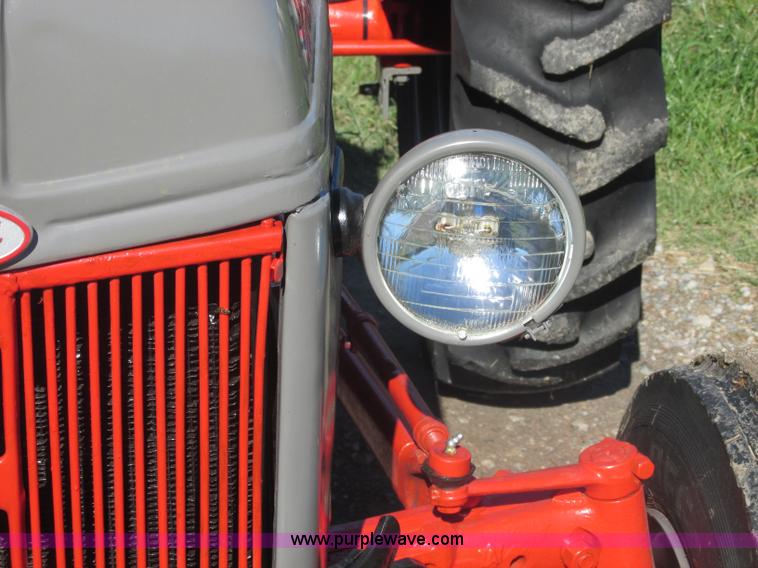 image for item J2402 1948 Ford 8N tractor