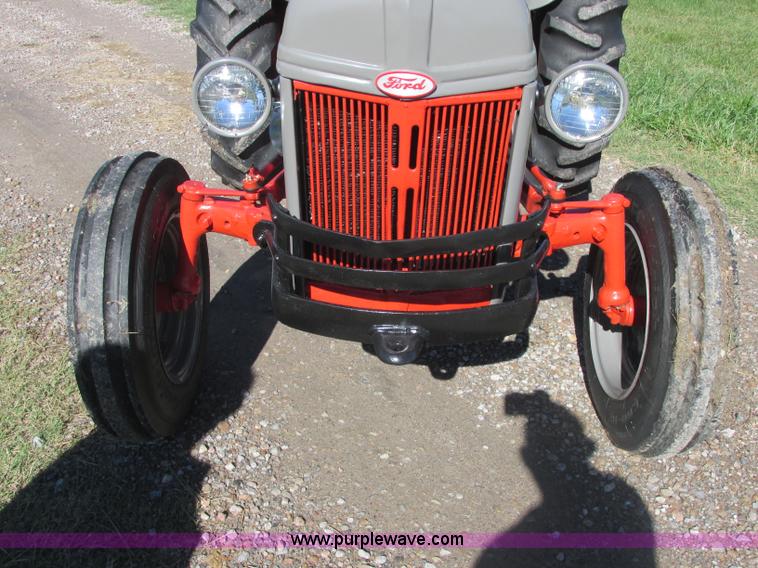 image for item J2402 1948 Ford 8N tractor