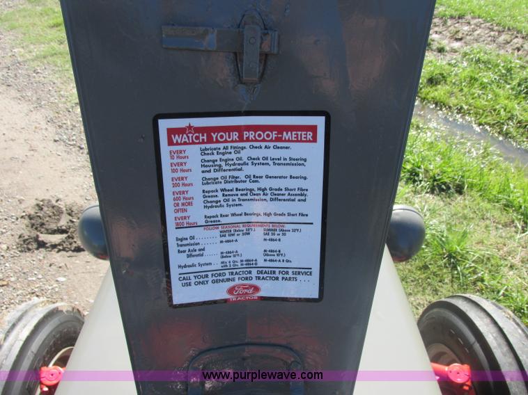 image for item J2402 1948 Ford 8N tractor