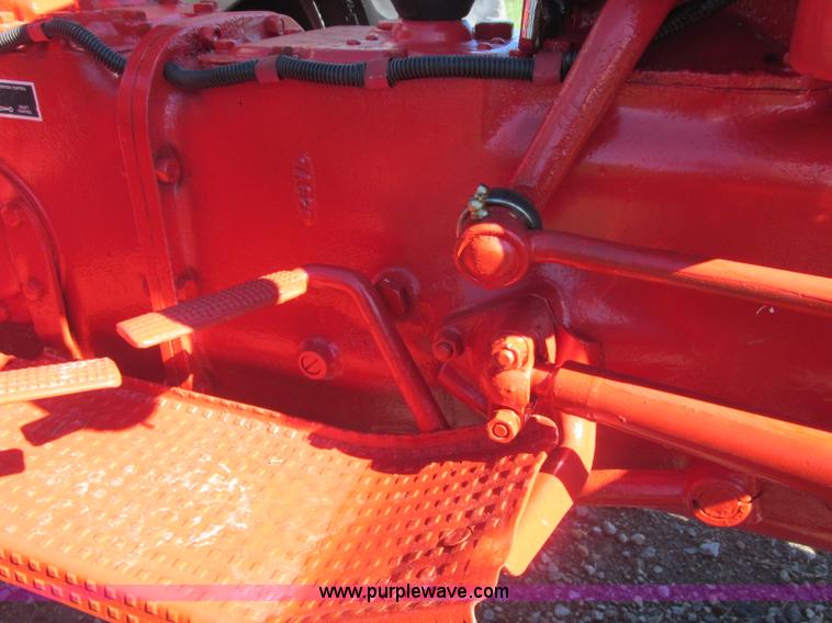 image for item J2402 1948 Ford 8N tractor