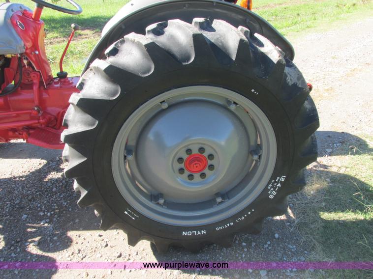 image for item J2402 1948 Ford 8N tractor