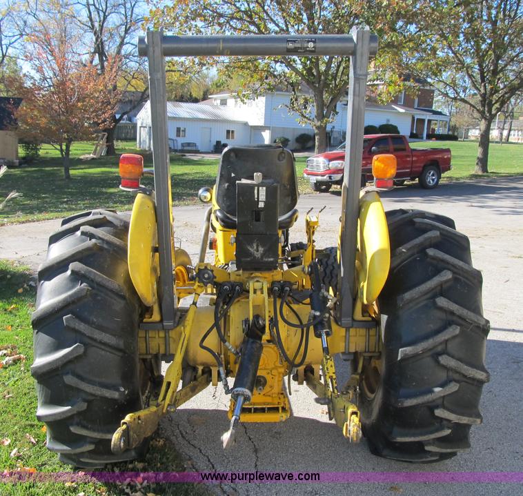 image for item Z9090 2000 New Holland 345D tractor