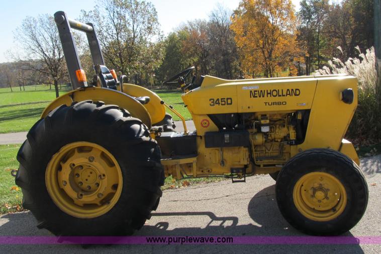 image for item Z9090 2000 New Holland 345D tractor