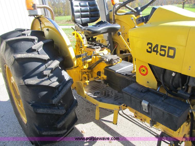 image for item Z9090 2000 New Holland 345D tractor