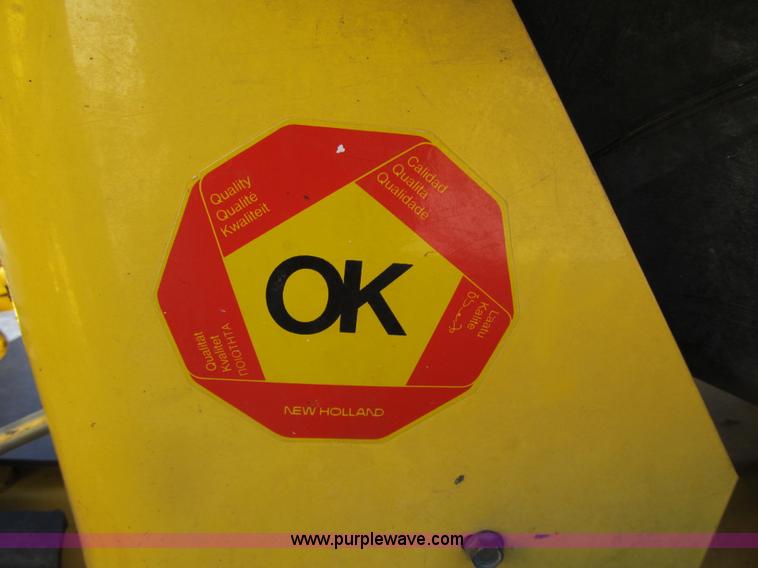 image for item Z9090 2000 New Holland 345D tractor