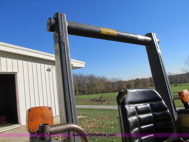 image for item Z9090 2000 New Holland 345D tractor