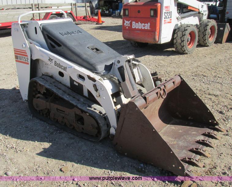 image for item AW9870 2003 Bobcat MT52 compact track loader