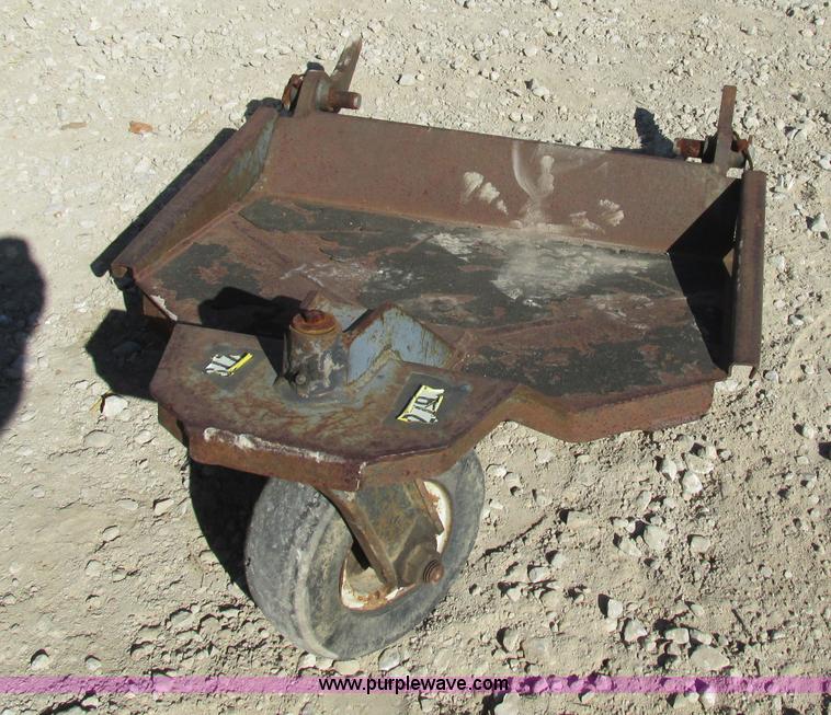 image for item AW9870 2003 Bobcat MT52 compact track loader