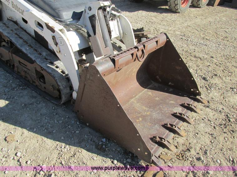 image for item AW9870 2003 Bobcat MT52 compact track loader