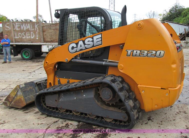 image for item AW9871 2012 Case TR320 skid steer