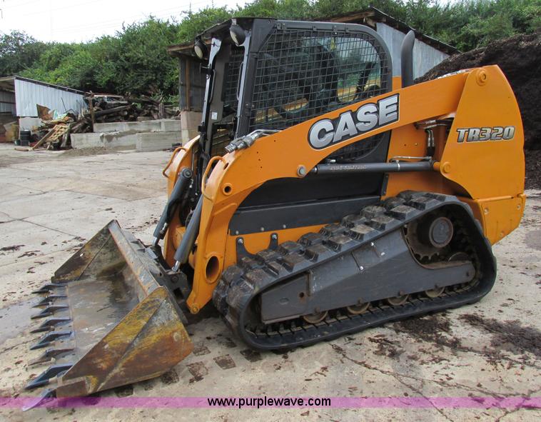 image for item AW9871 2012 Case TR320 skid steer
