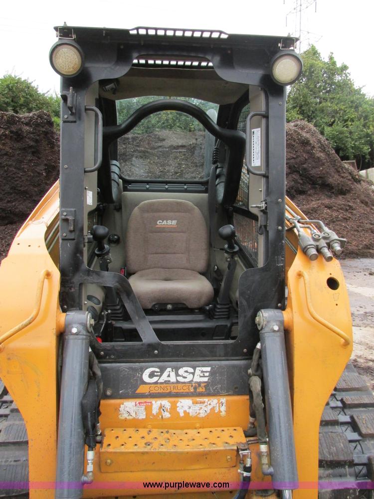 image for item AW9871 2012 Case TR320 skid steer