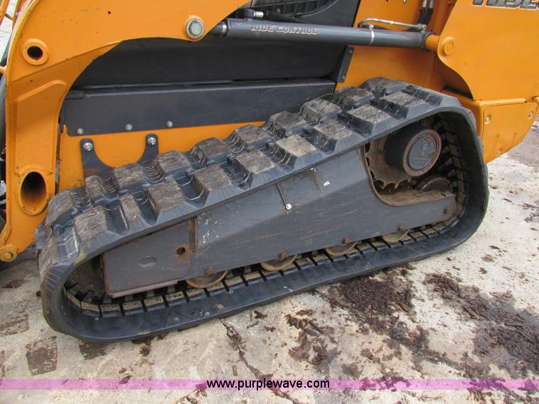 image for item AW9871 2012 Case TR320 skid steer