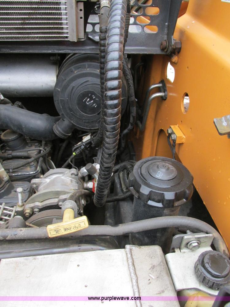 image for item AW9871 2012 Case TR320 skid steer