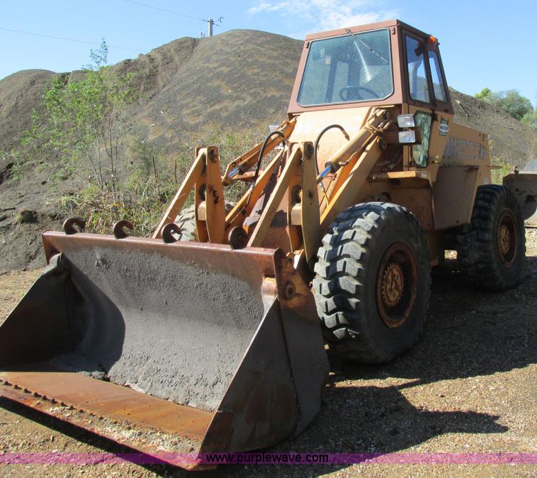 image for item AW9880 Case W20C wheel loader