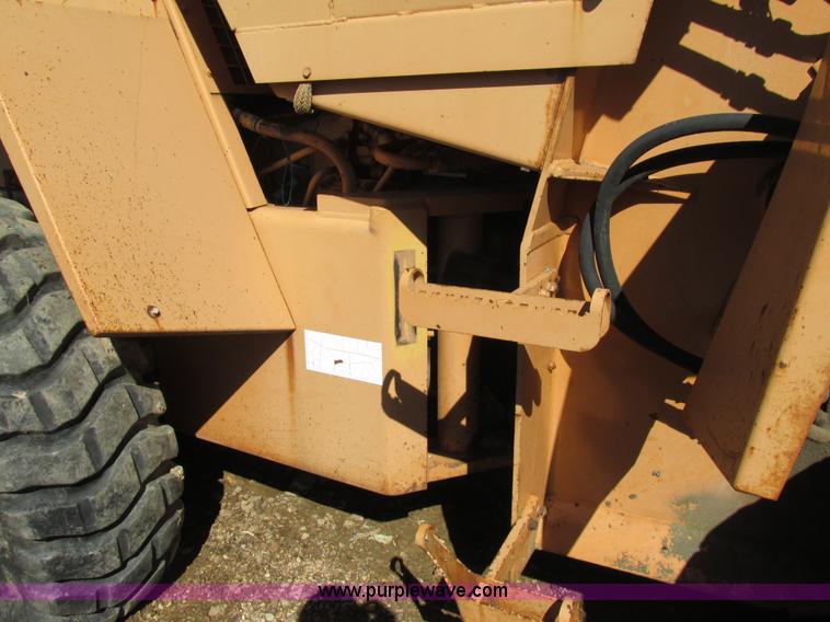 image for item AW9880 Case W20C wheel loader