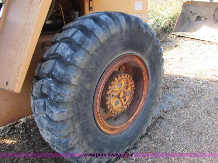 image for item AW9880 Case W20C wheel loader