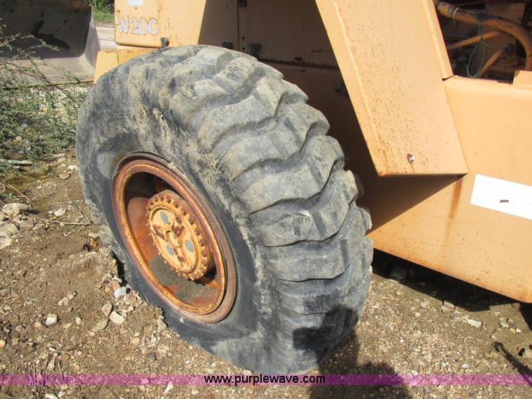 image for item AW9880 Case W20C wheel loader