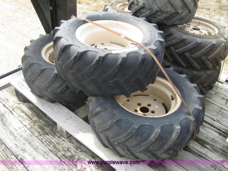 image for item AW9983 (3) 29 x 12.5 x 15 tires and wheels