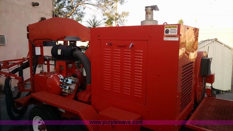 image for item AY9486 2008 Crafco Magnum spray injection patcher