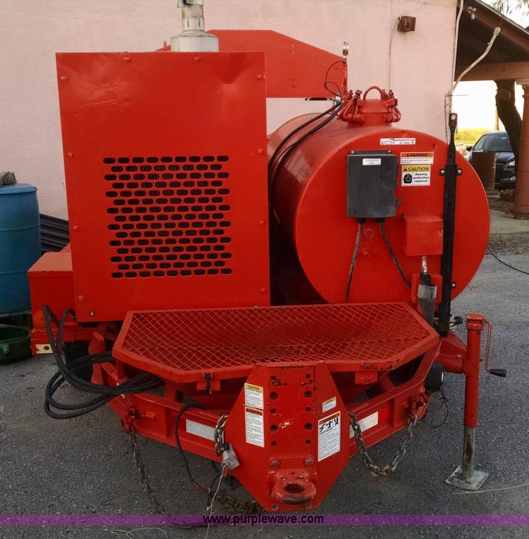 image for item AY9486 2008 Crafco Magnum spray injection patcher