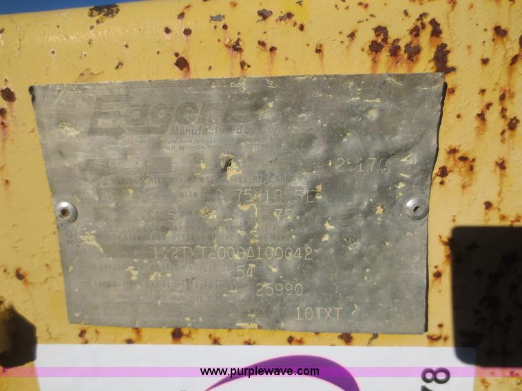 image for item D2178 1981 Eager Beaver 10TXT tilt deck trailer