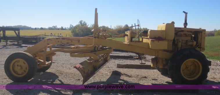 image for item D2192 Caterpillar motor grader