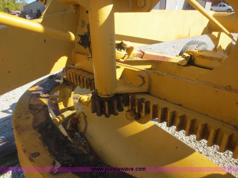 image for item D2192 Caterpillar motor grader