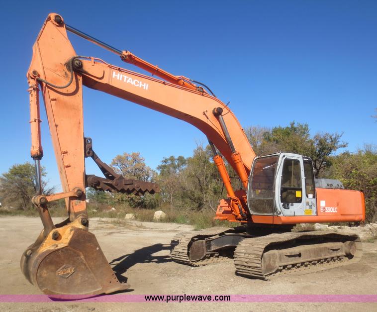 image for item D2199 2001 Hitachi EX330LC-5 excavator