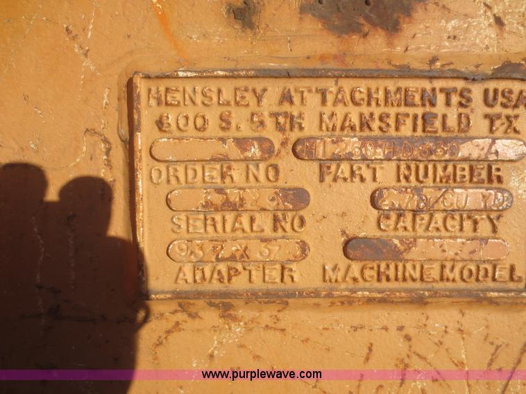 image for item D2199 2001 Hitachi EX330LC-5 excavator