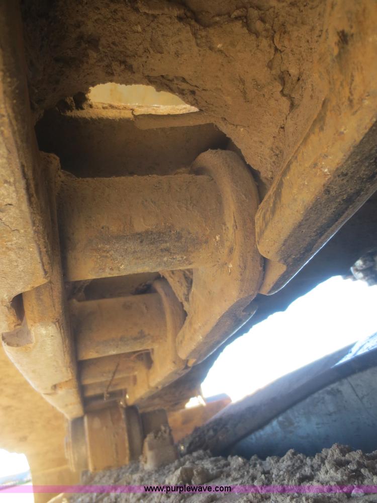 image for item D2199 2001 Hitachi EX330LC-5 excavator