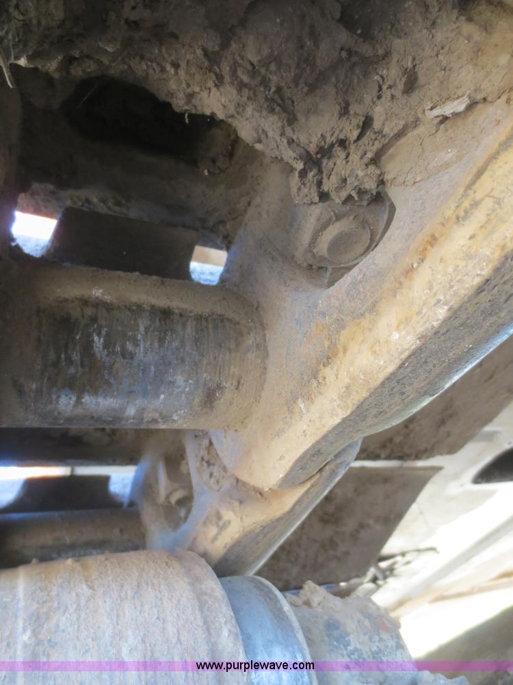 image for item D2199 2001 Hitachi EX330LC-5 excavator