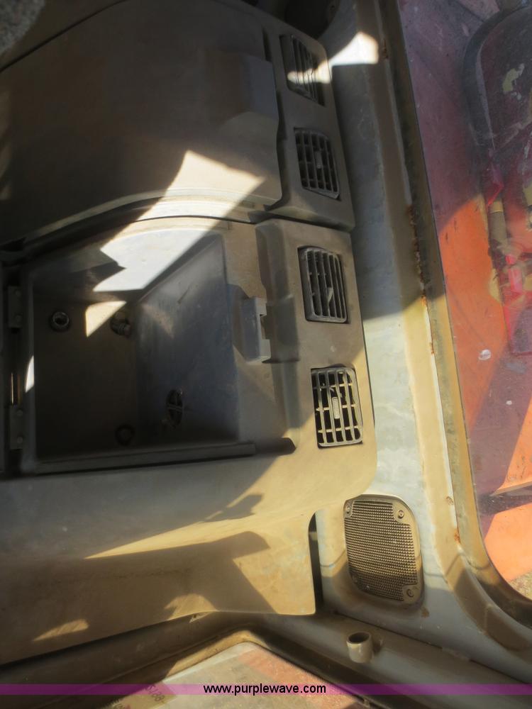 image for item D2199 2001 Hitachi EX330LC-5 excavator