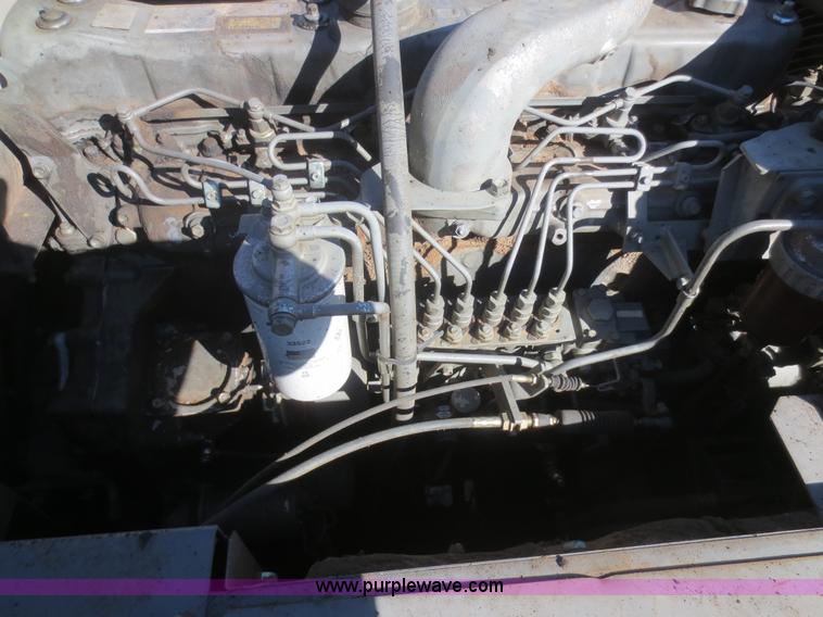 image for item D2199 2001 Hitachi EX330LC-5 excavator
