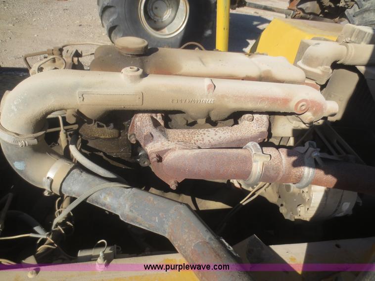 image for item D2200 Hyster P80A forklift