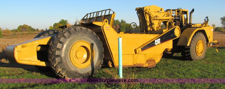image for item E4992 1982 Caterpillar 621B conventional scraper